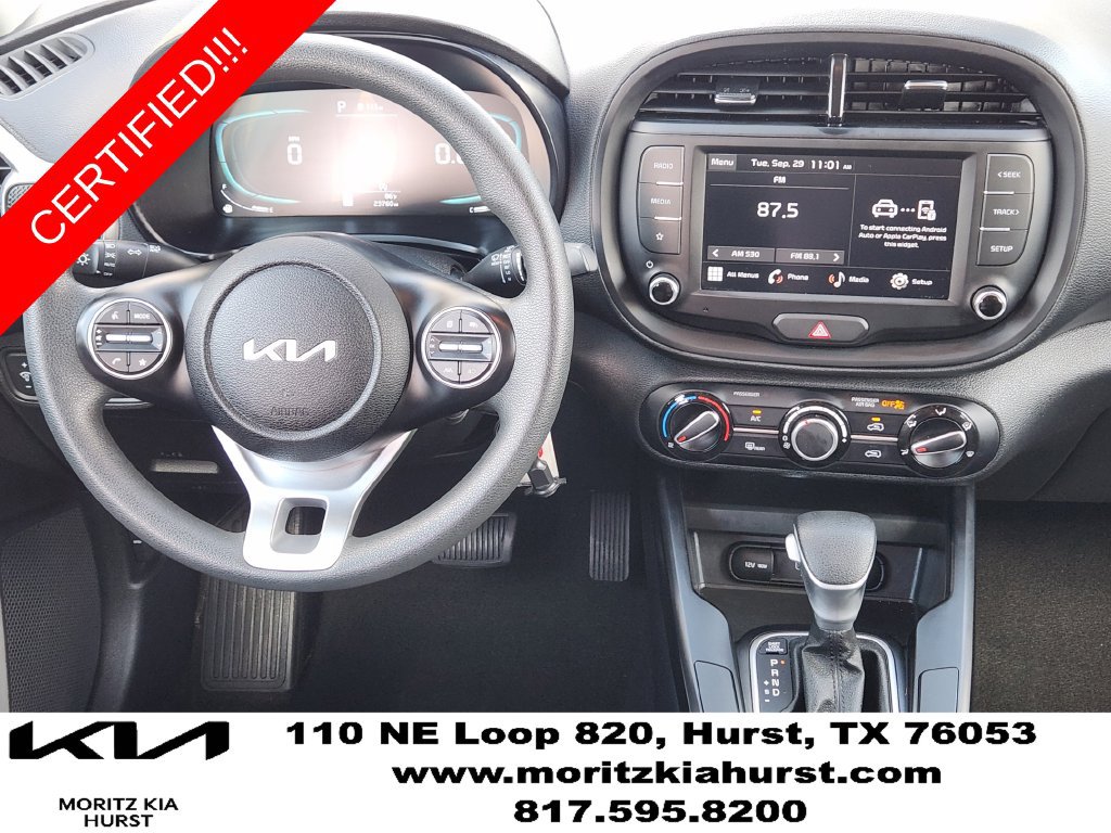 Certified 2025 Kia Soul LX w/ LX Technology Package FWD image 10