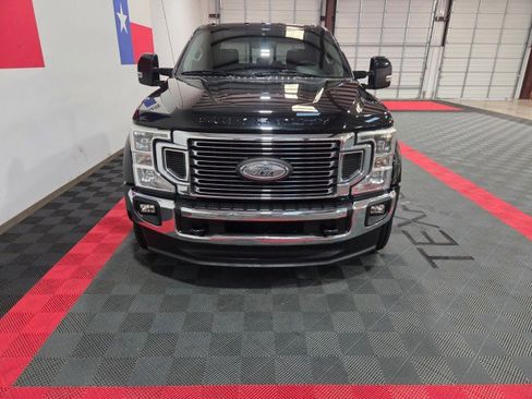 Used 2020 Ford F450 Lariat w/ Lariat Value Package image 4