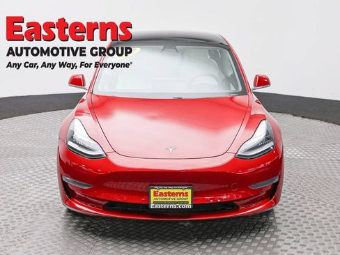 Used 2019 Tesla Model 3 Standard Range Plus RWD image 2