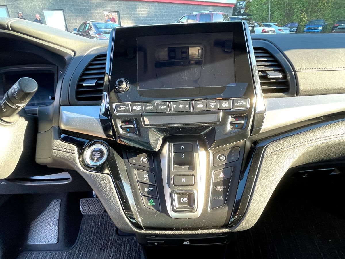 Used 2022 Honda Odyssey Touring image 12