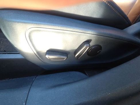 Used 2023 Ford Maverick Lariat w/ Lariat Luxury Package image 28