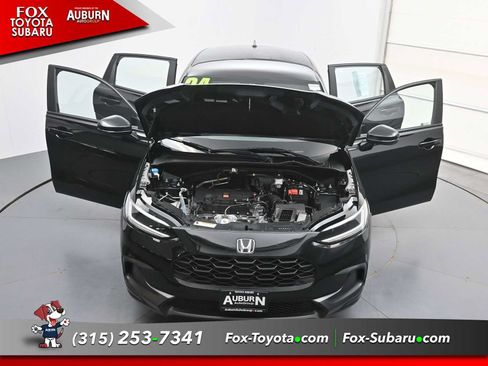 Used 2024 Honda HR-V LX image 40