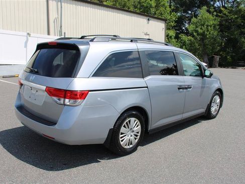 Used 2016 Honda Odyssey LX image 7