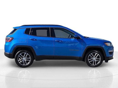Used 2018 Jeep Compass Latitude w/ Popular Equipment Group image 6