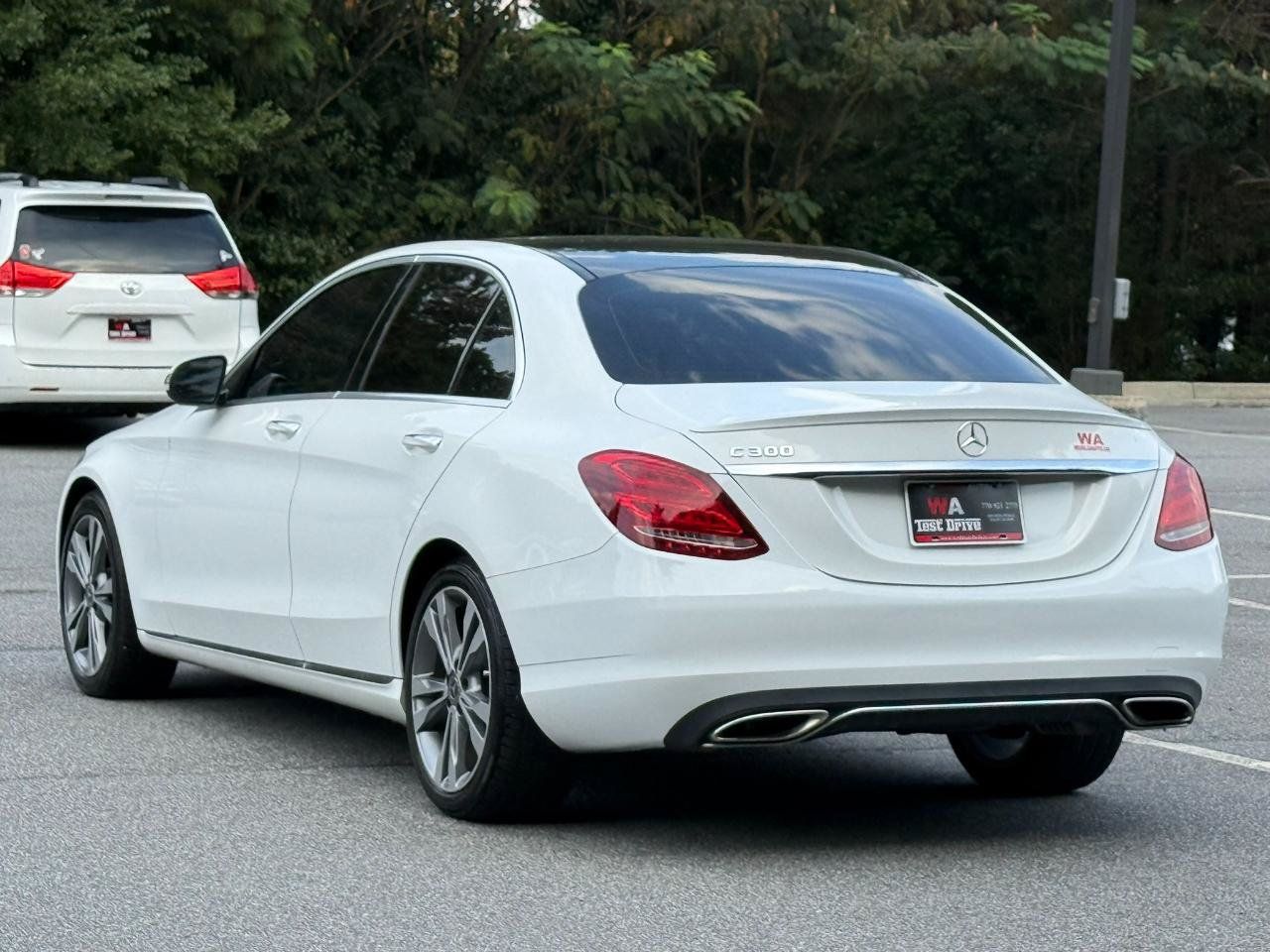 Used 2017 Mercedes-Benz C 300 Sedan image 6