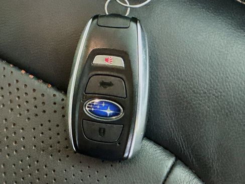 Used 2024 Subaru Crosstrek 2.5i Limited AWD/4WD image 36