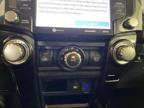 Used 2023 Toyota 4Runner TRD Off-Road Premium w/ Moonroof Package AWD/4WD image 12