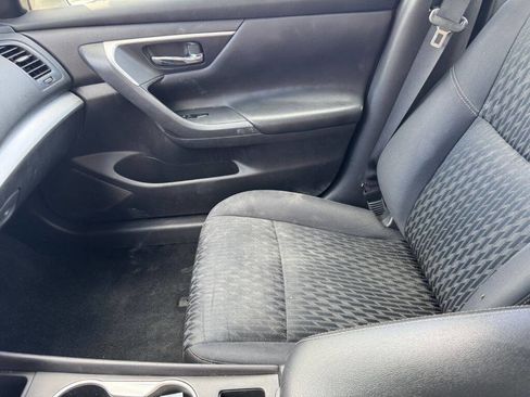 Used 2018 Nissan Altima 2.5 S w/ S Convenience Package image 12