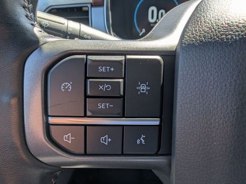 Used 2022 Ford F150 Lariat AWD/4WD image 29