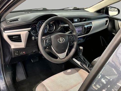 Used 2016 Toyota Corolla LE FWD image 18