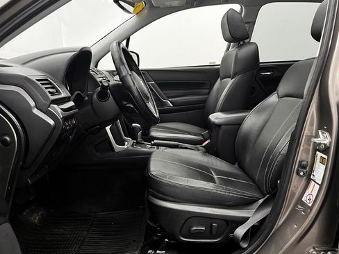 Used 2018 Subaru Forester 2.5i Touring w/ Popular Package #3B image 22