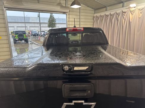 Used 2016 Chevrolet Colorado LT w/ LT Convenience Package image 14