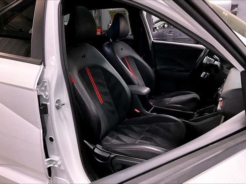 Used 2024 Hyundai Kona N Line image 8