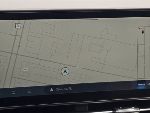 Used 2025 Hyundai Kona SEL AWD/4WD image 11
