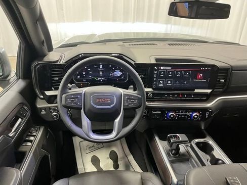 New 2025 GMC Sierra 1500 SLT w/ SLT Premium Package image 5