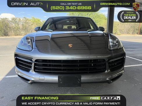 Used 2020 Porsche Cayenne AWD/4WD image 2