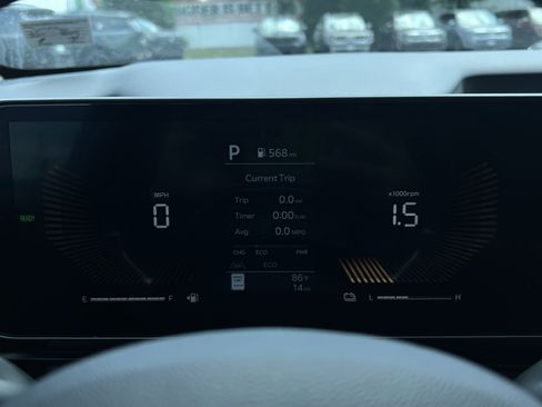 New 2026 Kia Carnival EX FWD image 22