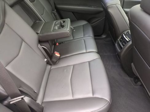 Used 2024 Cadillac XT5 Sportv w/ LPO, Floor Liner Package AWD/4WD image 26