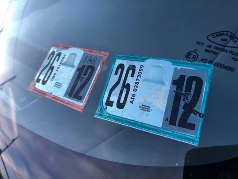 Used 2019 Chevrolet Express 2500 w/ Driver Convenience Package image 11