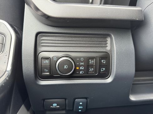 New 2026 Ford F350 Platinum AWD/4WD image 18