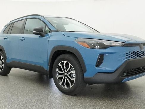New 2026 Toyota Corolla Cross AWD Hybrid w/ Moonroof Package image 29