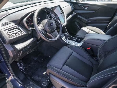Used 2023 Subaru Ascent Premium w/ Convenience Package AWD/4WD image 16