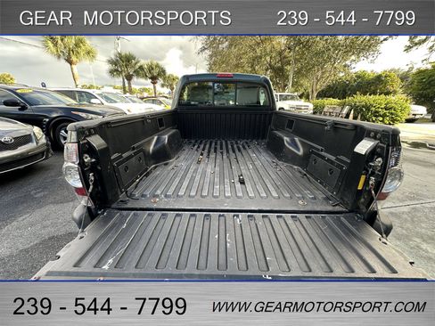 Used 2011 Toyota Tacoma 2WD Regular Cab image 27