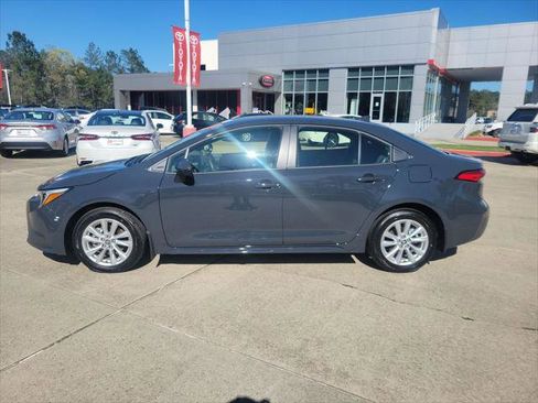 Certified 2026 Toyota Corolla LE w/ LE Premium Package FWD image 2