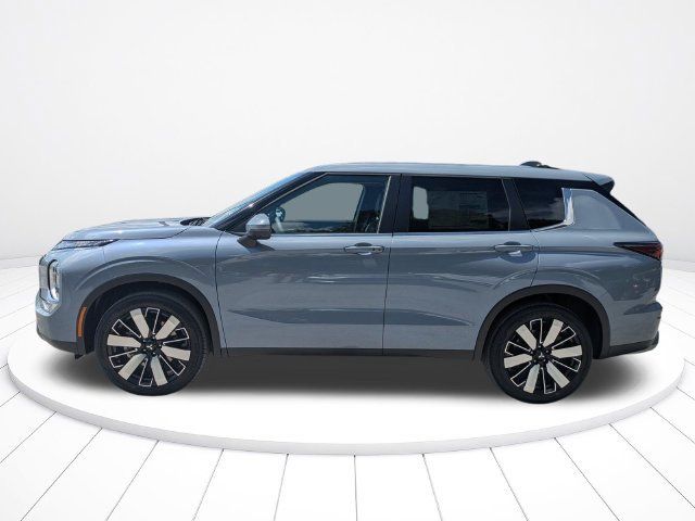 New 2026 Mitsubishi Outlander SE FWD image 7