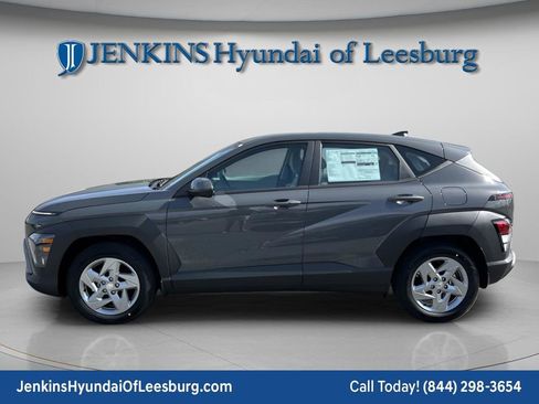 New 2026 Hyundai Kona SE image 6