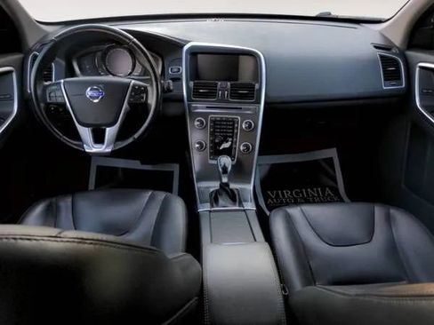 Used 2016 Volvo XC60 T5 Premier image 4