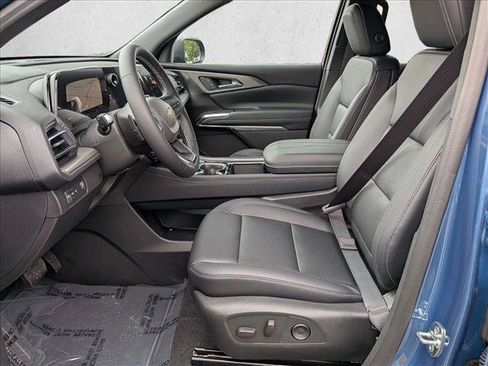 New 2026 Chevrolet Traverse LT FWD image 4