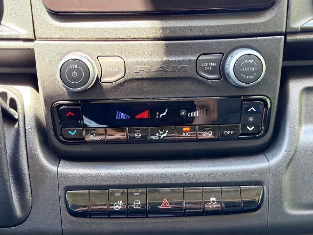 New 2026 RAM ProMaster 3500 w/ Cold Weather Group FWD image 14