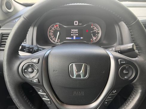 Used 2017 Honda Ridgeline RTL-T image 15