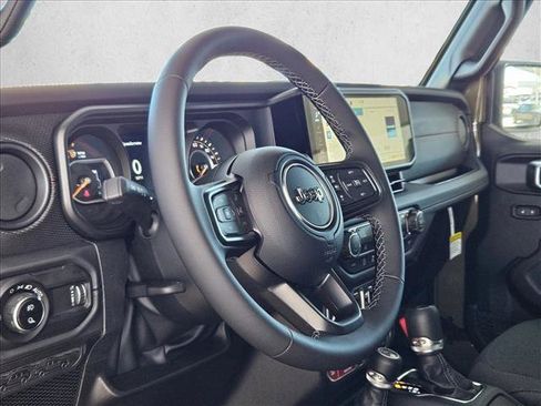 New 2026 Jeep Gladiator Rubicon image 3