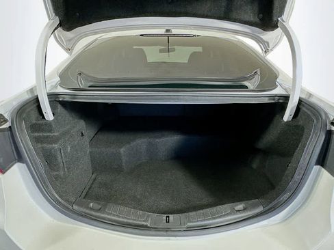 Used 2014 Ford Fusion SE w/ Equipment Group 502A image 21