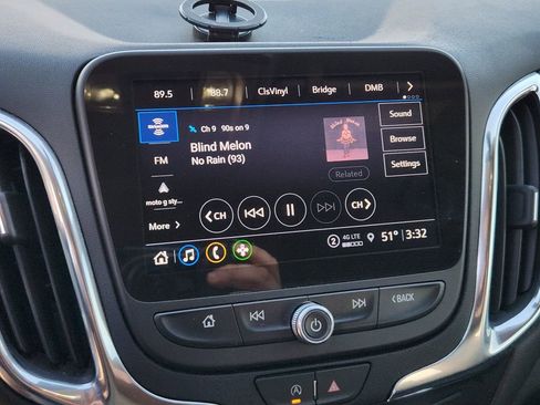 Used 2024 Chevrolet Equinox LT image 22