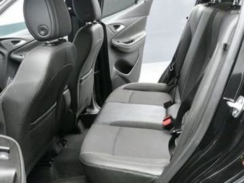 Used 2025 Buick Encore GX Preferred image 16