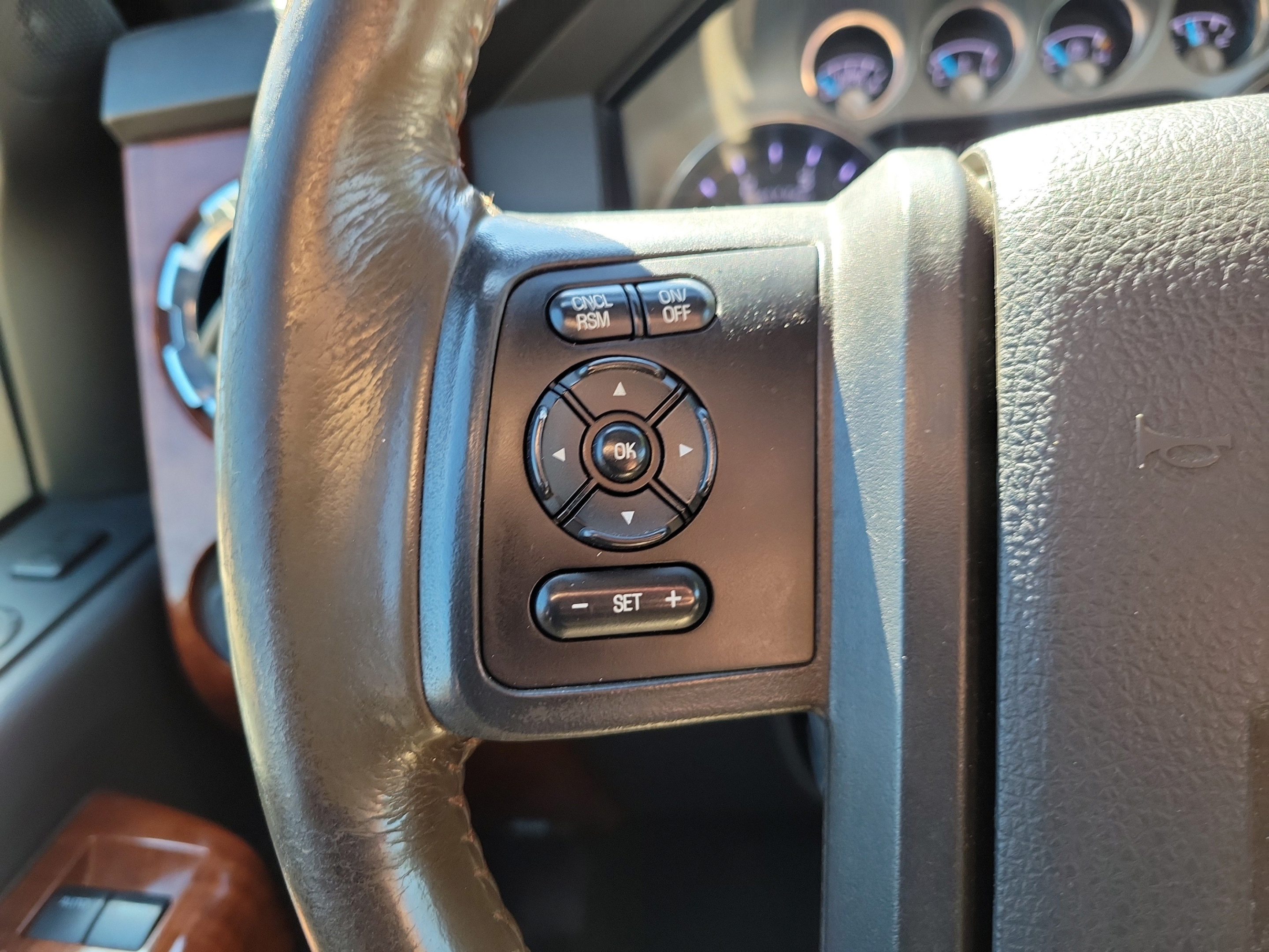 Used 2015 Ford F350 King Ranch w/ FX4 Off-Road Package AWD/4WD image 27