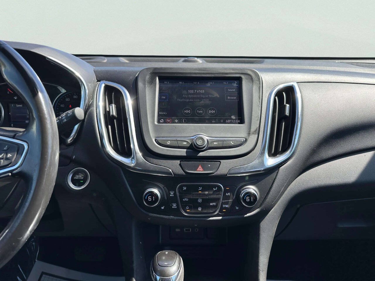 Used 2020 Chevrolet Equinox LT FWD image 27