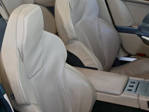 Used 2006 Aston Martin DB9 Volante image 29