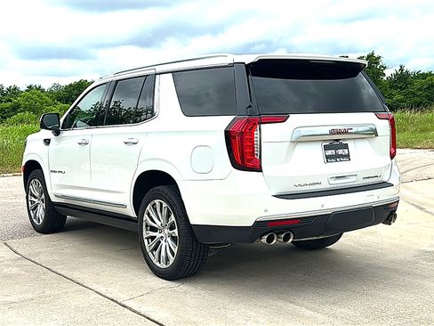 Used 2022 GMC Yukon Denali AWD/4WD image 6