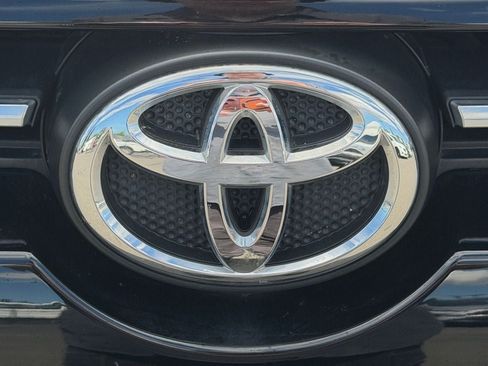 Used 2021 Toyota 4Runner TRD Off-Road Premium AWD/4WD image 34