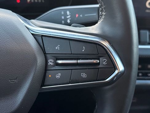 Used 2025 Chevrolet Equinox LT w/ Convenience Package II image 30