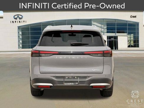 Certified 2027 INFINITI QX60 Luxe w/ Cargo Package FWD image 4