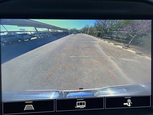 Used 2021 GMC Sierra 1500 AT4 w/ AT4 Preferred Package AWD/4WD image 10