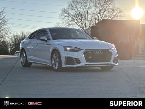 Used 2022 Audi A5 2.0T Premium image 1
