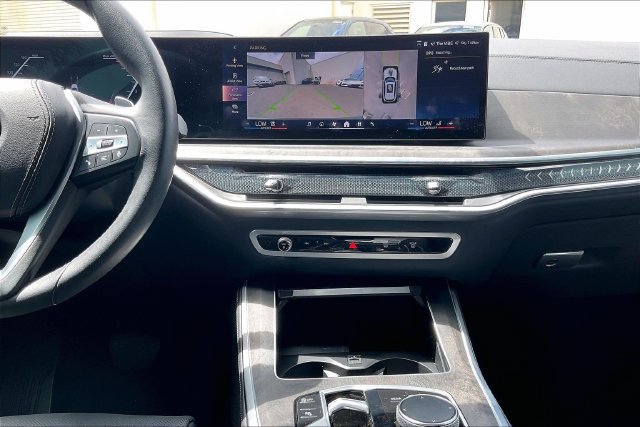 Used 2024 BMW X5 xDrive40i w/ Parking Assistance Package AWD/4WD image 7