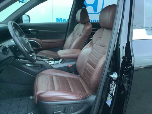 Used 2023 Kia Telluride SX Prestige image 11
