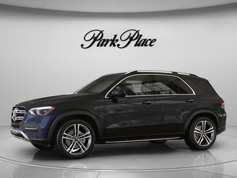 Used 2021 Mercedes-Benz GLE 350 image 3